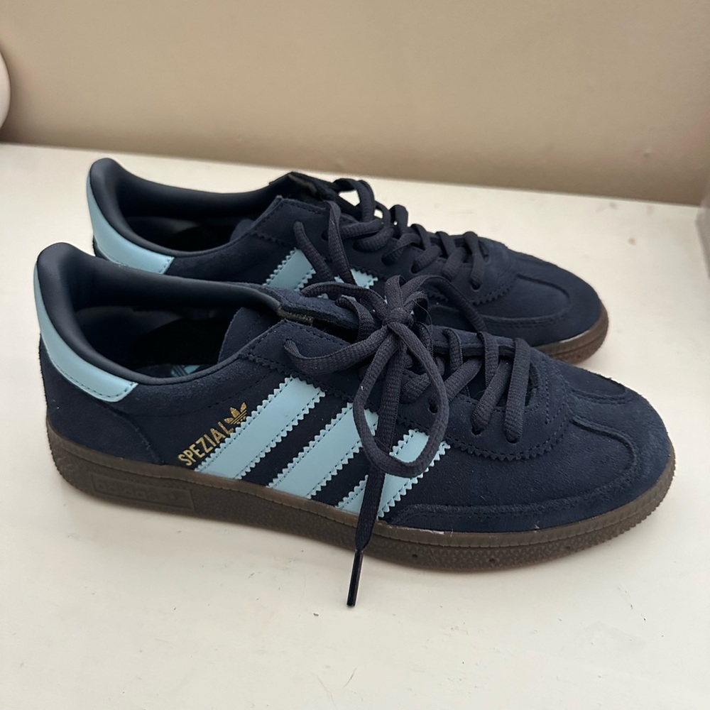 Adidas Spezial